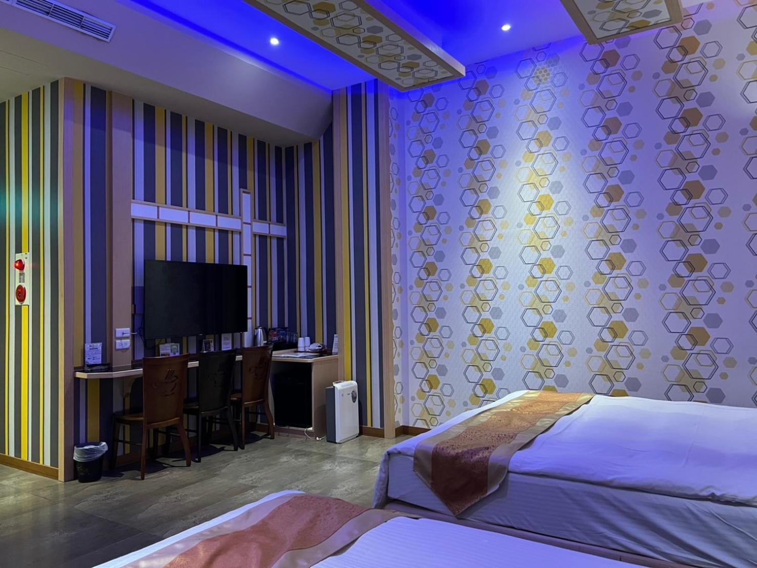 Wei Feng Exquisite Motel Pintung Branch Pingtung Экстерьер фото